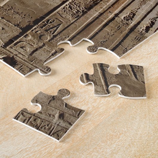 Anciënte hiërogliefen op de muur, tempel van Karna Legpuzzel (Zijkant)