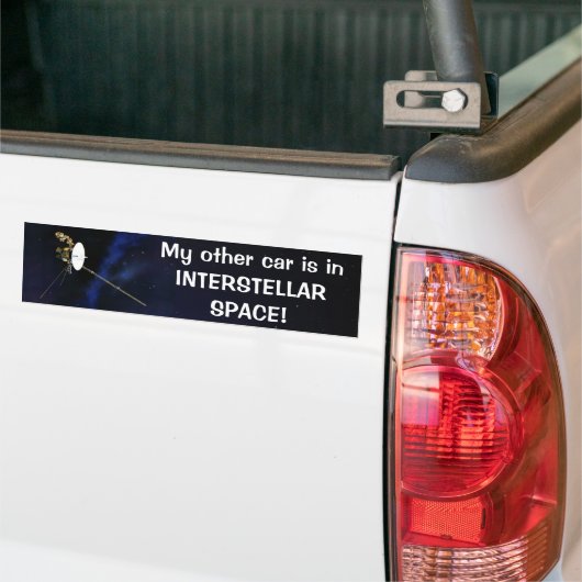 Andere auto is in INTERSTELLAR RUIMTE! Bumperstick Bumpersticker (Op Truck)