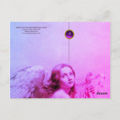 ANGEL SPEELT LYRA OVER DE CLOUDS BRIEFKAART (Achterkant)