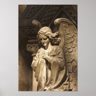 Angel Statue met Crossed Hands, Buenos Aires Poster