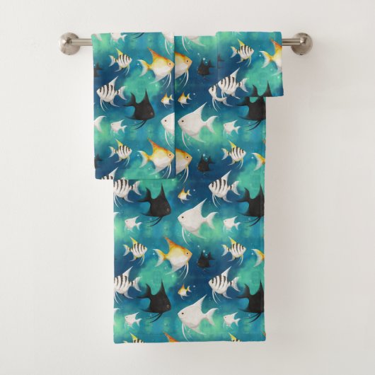 Angelfish Aquarium Pattern Bad Handdoek (Insitu)