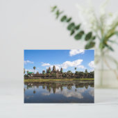 Angkor Vat, Cambodge - Carte postale (Debout devant)