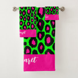 Animal print leopard neon green & custom name bad handdoek