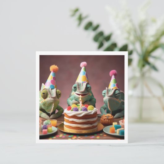 Animaux de fête chameleon, invitation d'anniversai (Debout devant)
