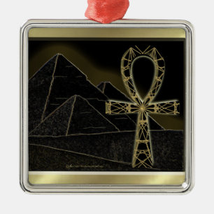 Ankh Pyramid Metalen Ornament