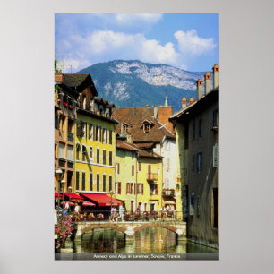 Annecy en Alpen in zomer, Savoie, Frankrijk Poster