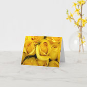 Anniversaire de carte de rose jaune joyeux (Fleur jaune)