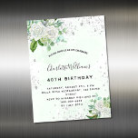 Anniversaire floral argent vert invitation aimant<br><div class="desc">Un aimant d'invitation moderne, élégant et glamour pour une fête d'anniversaire de 40ème femme (ou tout âge). Un arrière - plan vert aquarellé avec de la poussière de parties scintillant en faux argent, des fleurs blanches et de la verdure. Le nom est écrit avec un script de style moderne en...</div>