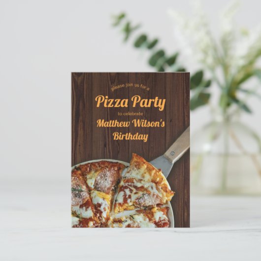 Anniversaire Pizza Party Rustic Wood Carte postale (Debout devant)