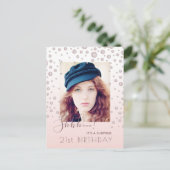 Anniversaire rose or photo surprise invitation (Debout devant)