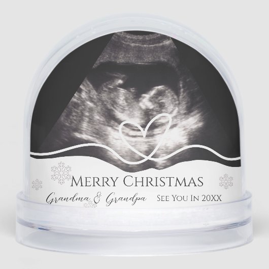 Annonce de grossesse aux grands-parents par échogr (Avant)