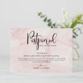 Annonce d'événement reporté, Carte en marbre rose (Debout devant)