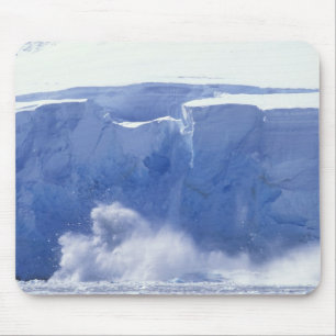 Antarctica, Paradise Bay, Massale golfvormen Muismat