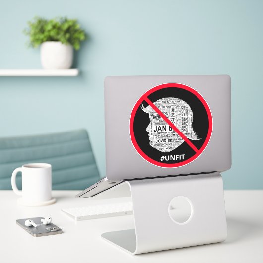 Anti-Donald-Trump Word Cloud Car Sticker (Laptop op bureau)