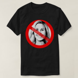 Anti Marjorie Taylor Greene stak zijn gezicht uit T-shirt