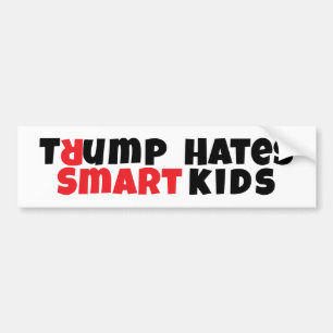 Anti-Trump studentenprotest slogan rood zwart Bumpersticker