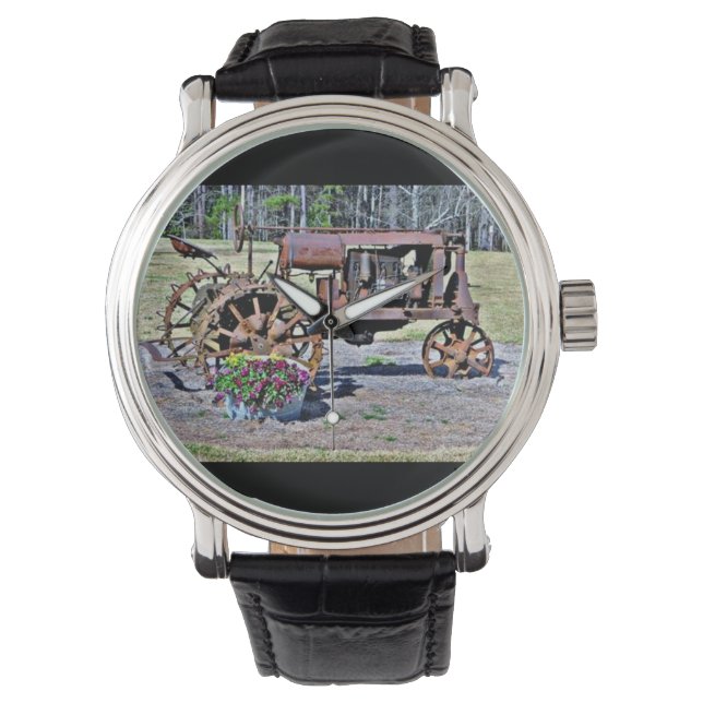 Antiek bijtende tractor horloge (Voorkant)