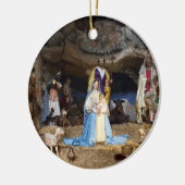 Antiek kerstfeestscène keramisch ornament (Links)