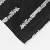Antiek ontwerp van treinpatroon treinen zwart fleece deken (Hoek)