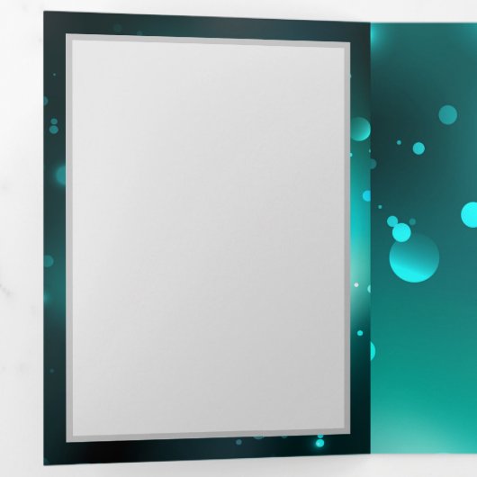 Antiek Skeleton Keys op groene achtergrond Drieluik Uitnodiging (Binnenzijde eerst)