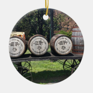 Antiek Wagon met Bourbon-vaten Keramisch Ornament