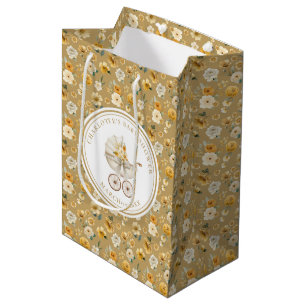 Antieke Koets Mosterd Bloemige Baby Shower Medium Cadeauzakje