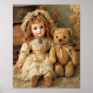 Antieke porseleinen pop & teddybeer poster