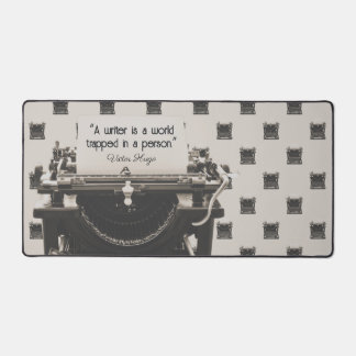 Antieke schrijfmachine bureaumat