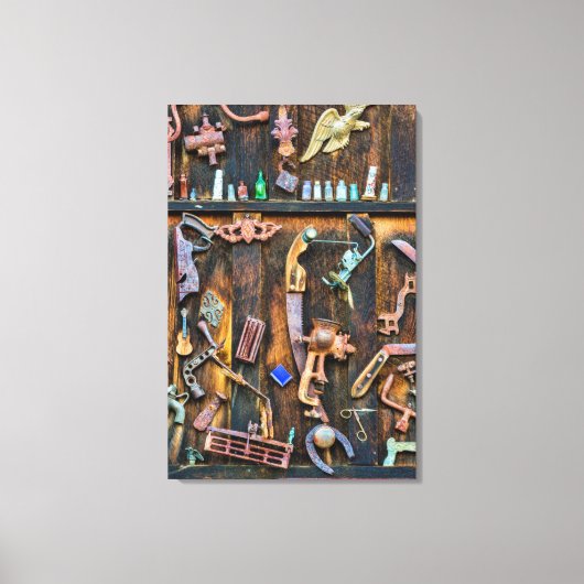 Antieke verzameling aan de muur canvas afdruk (Voorkant)