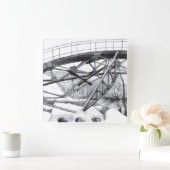 Antieke voetbrug vierkante klok (Huis)