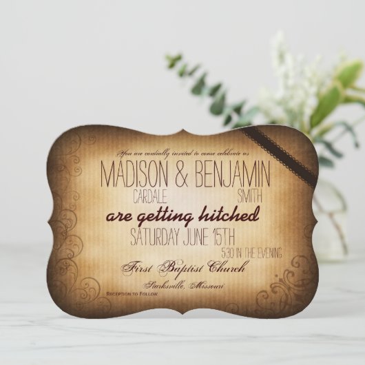 Antique Obtenir Hitched Rustic Wedding Invitations (Debout devant)