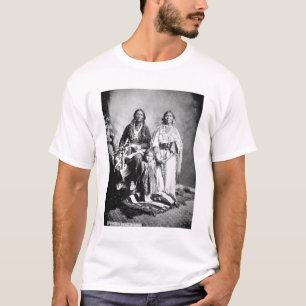 Apache Chief Antonio Maria met zijn gezin, 1897 ( T-shirt