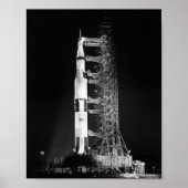 Apollo 11 over de lanceringspad poster (Voorkant)