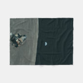 Apollo Maanlander en Aarde boven de maan Fleece Deken (Voorkant (Horizontaal))
