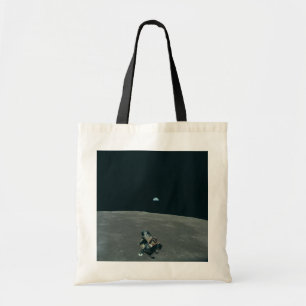 Apollo Maanlander en Aardopkomst boven de Maan Tote Bag