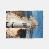 Apollo Saturn V raket lancering naar maan 1969 Fleece Deken (Voorkant (Horizontaal))