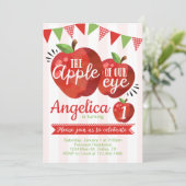 Apple de notre invitation pour la fête d'anniversa (Debout devant)