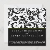 Apple Green Damask Monogram Wedding Uitnodiging (Voorkant)