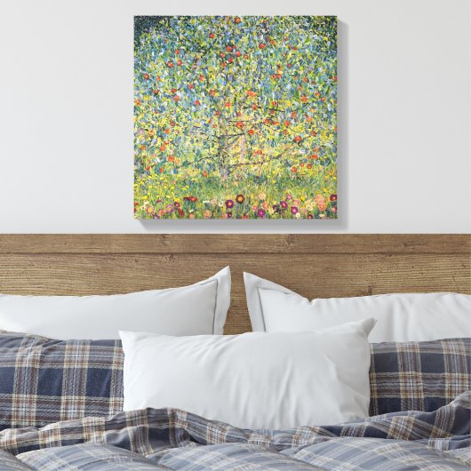 Apple Tree by Gustav Klimt, Art Nouveau Canvas Afdruk (Insitu (Slaapkamer))