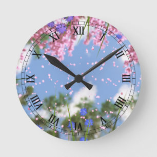 April Showers Clock Ronde Klok