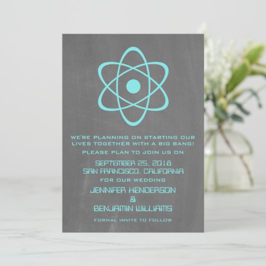 Aqua Atomic Chalkboard sparen de Datum Uitnodiging (Staand voorkant)