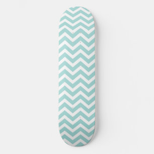 Aqua chevron patroon skateboard
