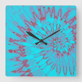 Aqua en Red Spiral Tie Dye Clock Vierkante Klok