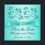 Aqua et Black Floral Wedding Favor Magnet<br><div class="desc">Ce bleu aqua et noir floral sauvegarder l'aimant date a un ruban IMPRIMÉ et une boucle de bijou IMPRIMÉE qui correspond au faire-part de mariage ci-dessous. ****Si vous modifiez la forme et/ou la taille de l'aimant, ou si vous modifiez les polices, ou la taille de la police, une partie de...</div>