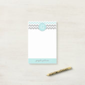 Aqua Gray Chevron Monogram Post-it® notes (Op bureau)