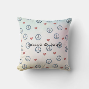 Aqua Pink Yellow Tie Dye Peace Sign met harten Kussen
