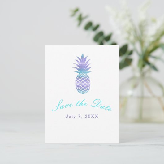 Aqua Teal Paarse Ananas Tropisch Save the Date Aankondigingskaart (Staand voorkant)