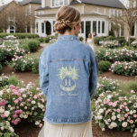 Aquarelle Bleu et Blanc Hydrangea Crest<br><div class="desc">Restez chauds pendant les nuits fraîches lors de votre soirée magique dans le jardin avec cette magnifique aquarelle bleu et blanc hydrangée mariage crête crête denim jacket. Ceux-ci ont l'air fabuleux au bar ou aspergés autour de la réception, et font un adorable gardien pour faire passer clandestinement à la maison...</div>