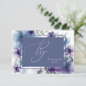 Aquarelle bleu romantique Floral Menu Mariage RSVP (Debout devant)