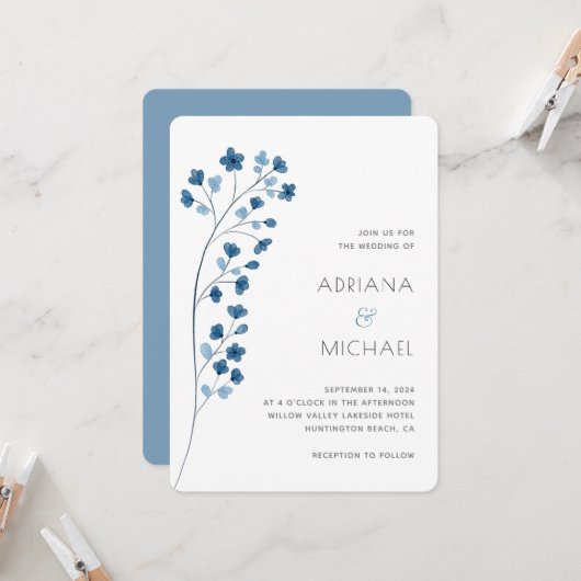 Aquarelle bleu simple et poussiéreuse Invitation f (Devant/Arrière en situation)